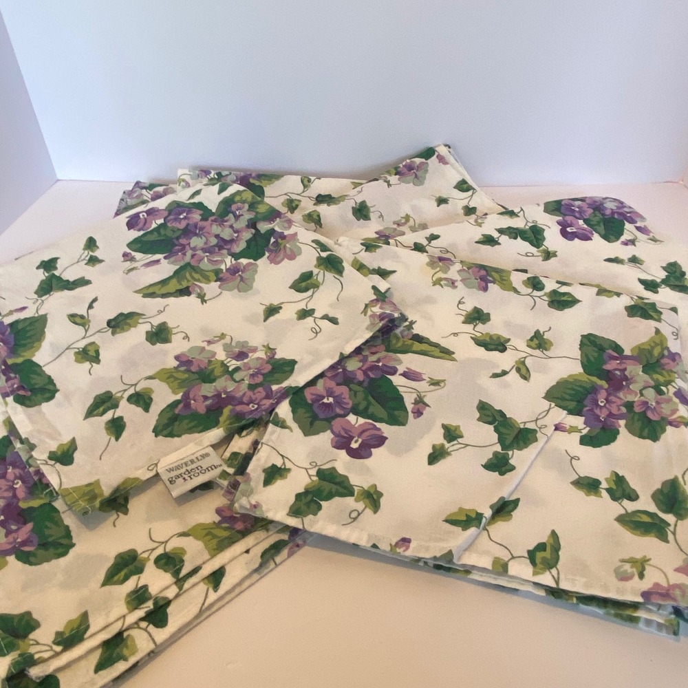 Waverly Garden Room Napkins Set of 10 White Purple Floral Pansy Ivy Good 18x18